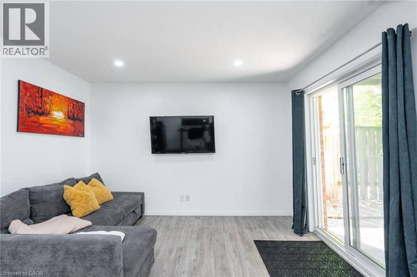 103 JOHN Street — photo 9 of 40