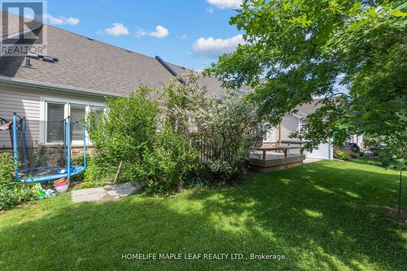 8 - 350 Lakebreeze Drive — photo 32 of 40