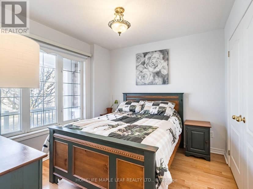 8 - 350 Lakebreeze Drive, Clarington, photo 6