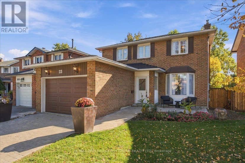 23 Flowers Crescent, Ajax, photo 2