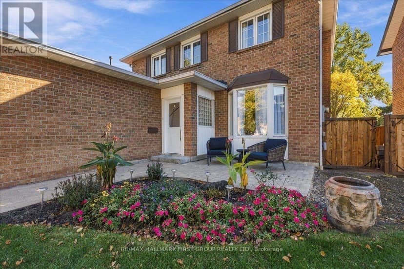 23 Flowers Crescent, Ajax, photo 3