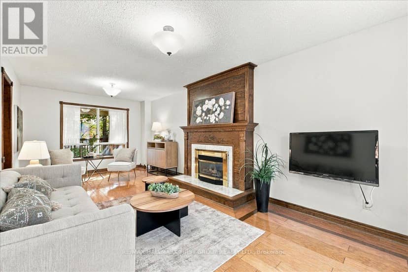 23 Flowers Crescent, Ajax, photo 4