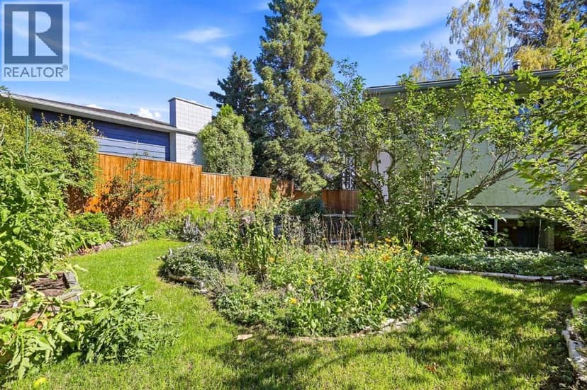 944 Canna Crescent SW — photo 38 of 40