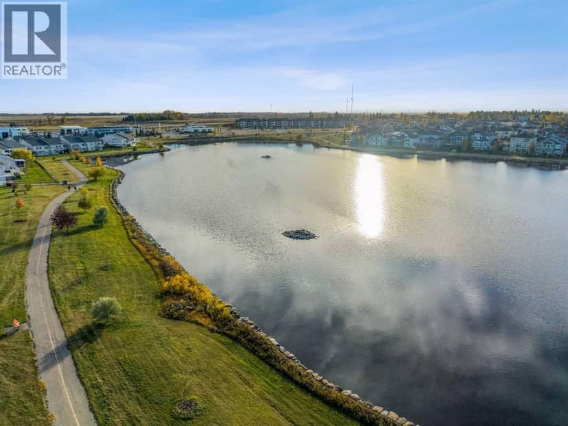 6 Strathmore Lakes Point — photo 12 of 24