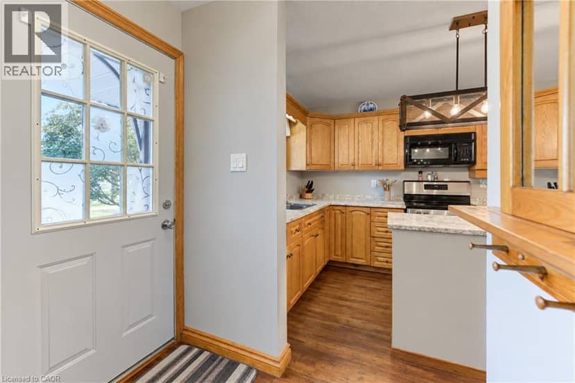 73 BELTON Drive, Kitchener, photo 4