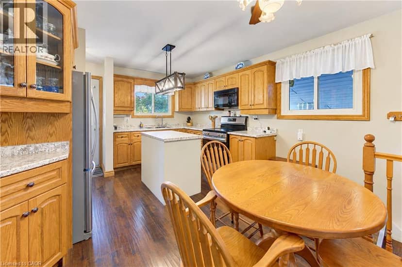73 BELTON Drive, Kitchener, photo 8