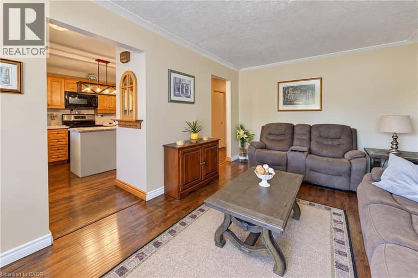 73 BELTON Drive — photo 15 of 40
