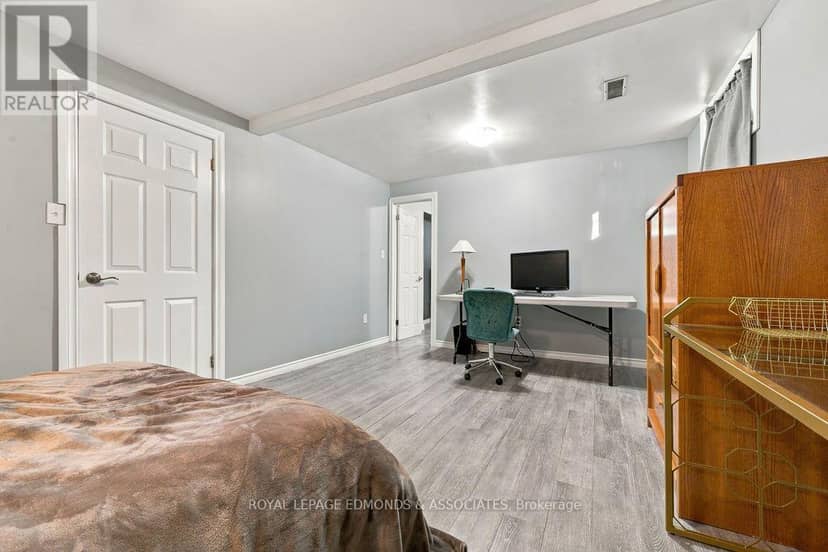 525 Irving Street — photo 26 of 39