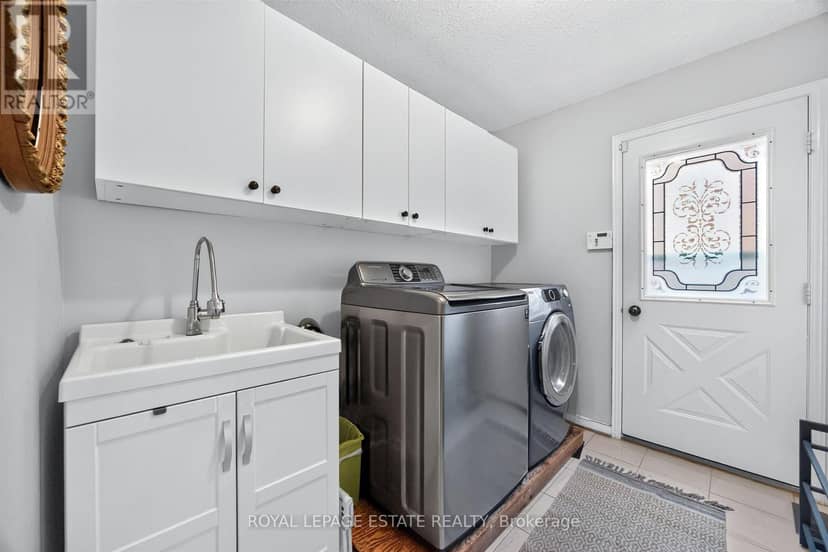 268 Fincham Avenue — photo 32 of 40