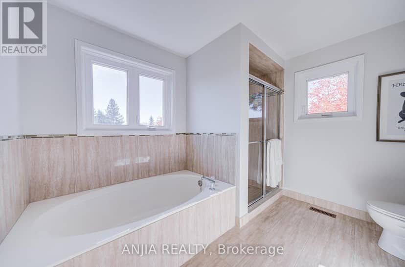 17 Charrington Crescent — photo 36 of 40