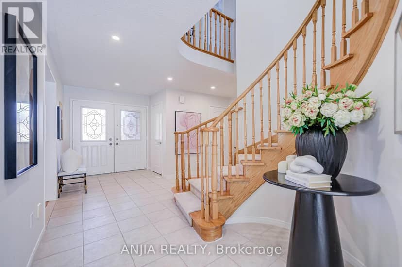 17 Charrington Crescent, Markham, photo 8