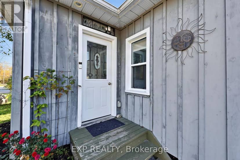 323 Bell Street, Tay, photo 4