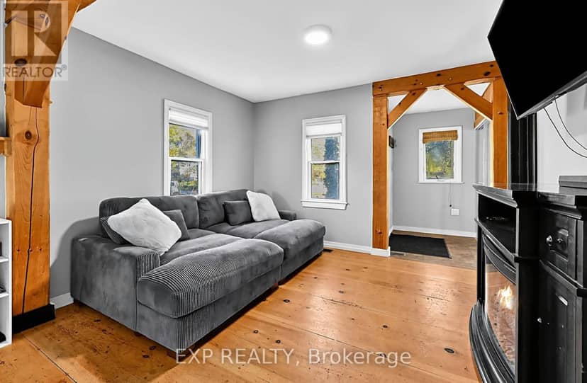 323 Bell Street, Tay, photo 7