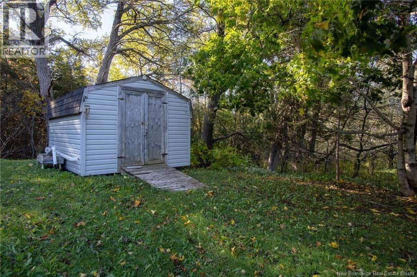 3234 Loch Lomond Road — photo 37 of 39