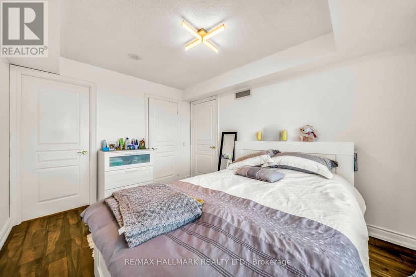 1812 - 10 Northtown Way — photo 18 of 33