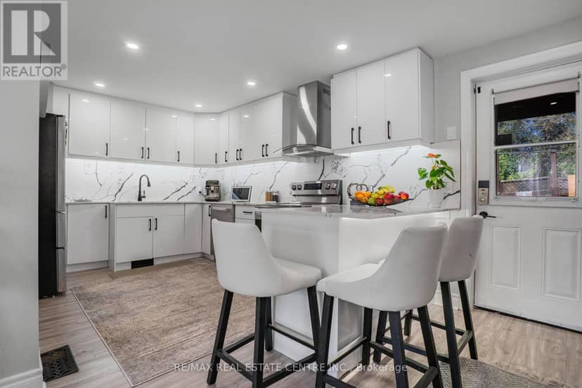 20 Brock Street — photo 14 of 37