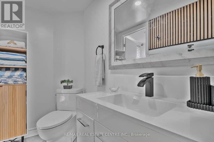 20 Brock Street — photo 23 of 37