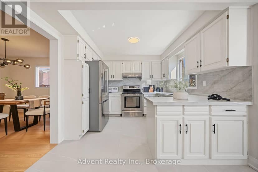 108 Valleyway Crescent — photo 12 of 40