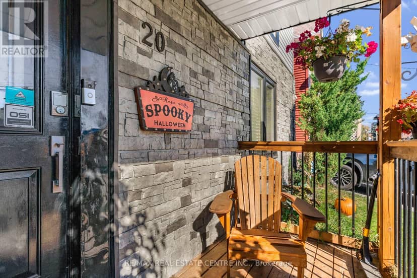 20 Brock Street, Oshawa, photo 4