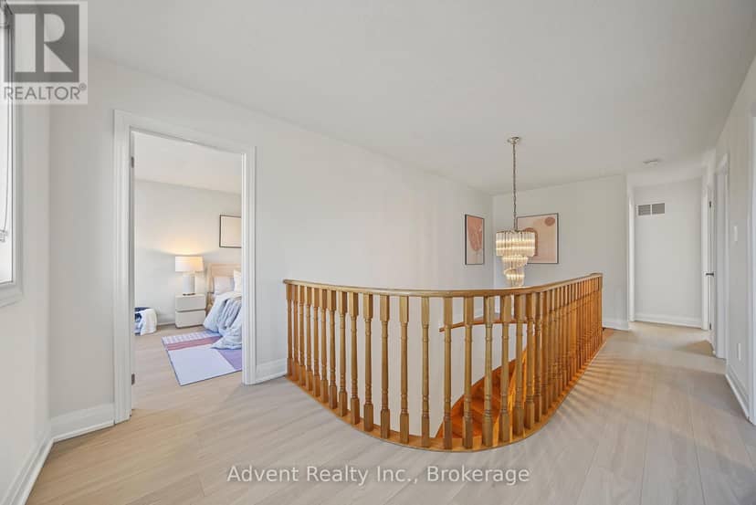108 Valleyway Crescent — photo 26 of 40