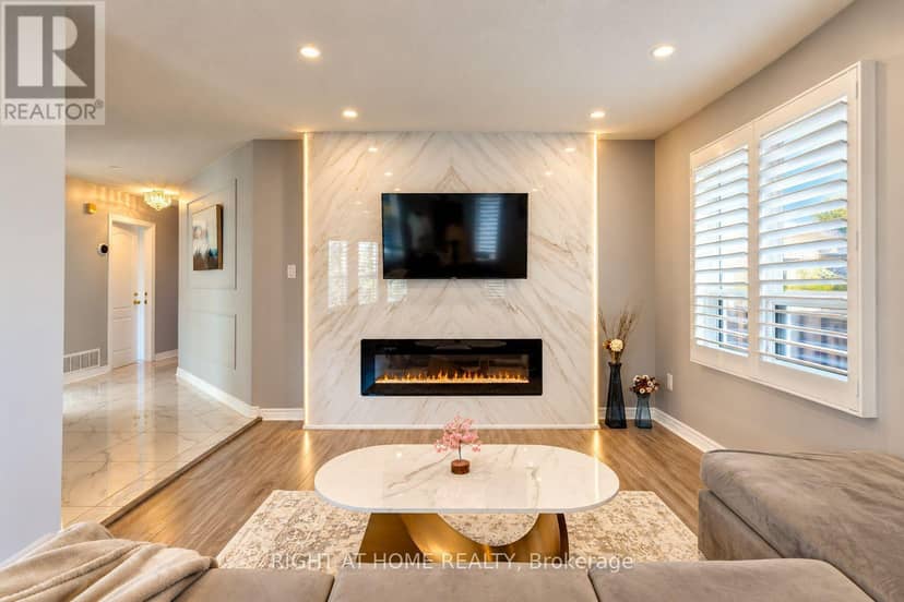 5044 Guildwood Way E — photo 13 of 40