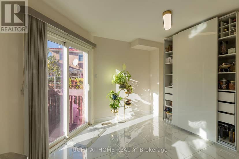 5044 Guildwood Way E — photo 20 of 40