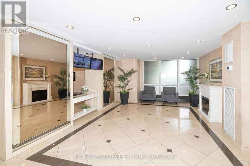708 - 1515 Lakeshore Road, Mississauga, photo 2