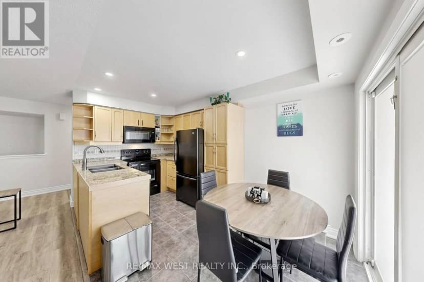 1 - 608 Shoreline Drive — photo 19 of 40