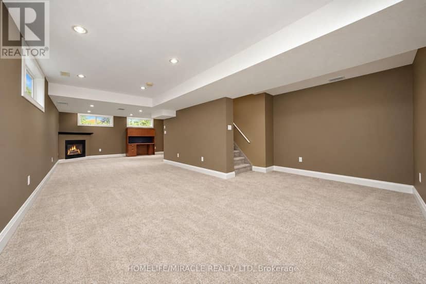 17 Buena Vista Drive — photo 40 of 40