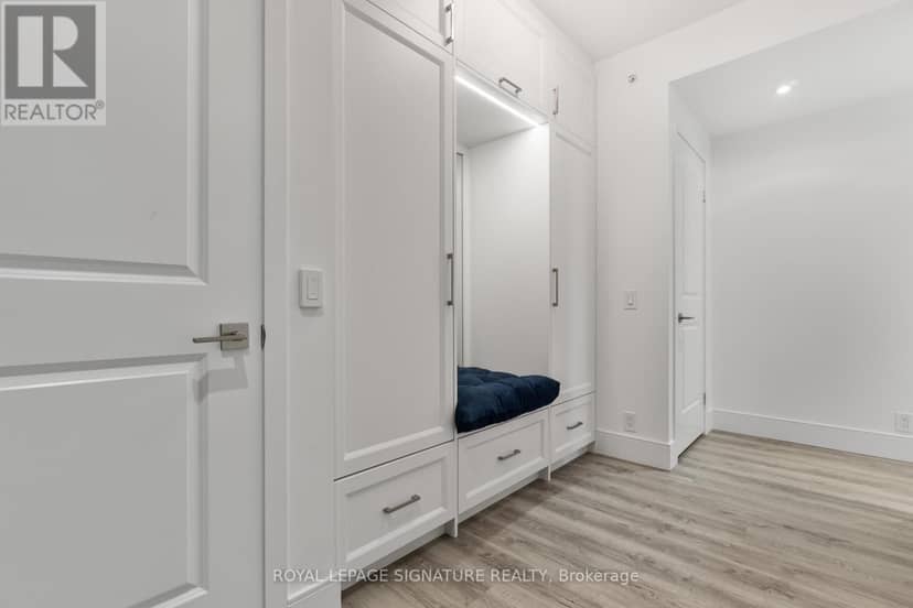 3109 - 10 Parklawn Road, Toronto, photo 3