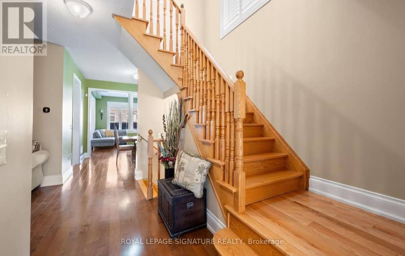 30 Franktown Drive, Brampton, photo 5