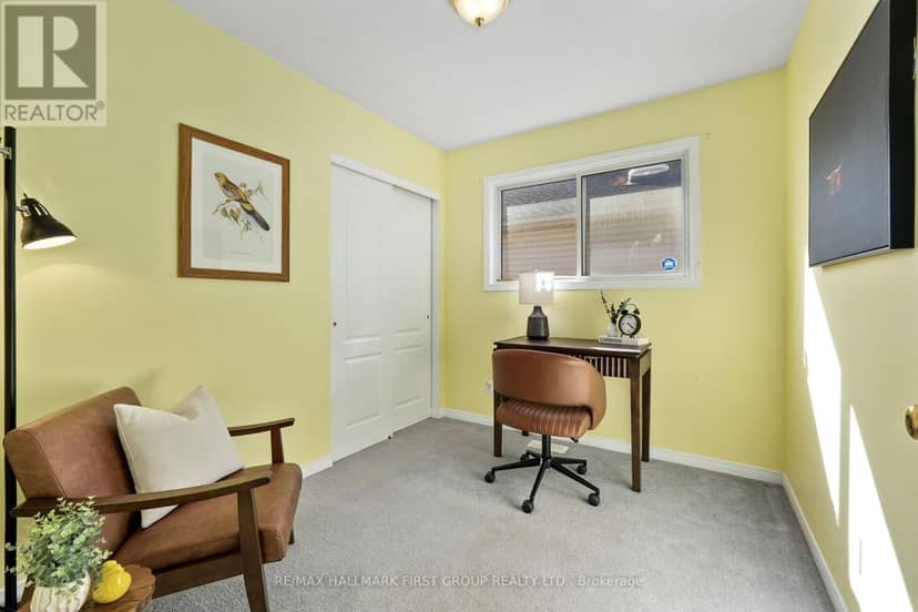 235 Carroll Crescent — photo 23 of 40