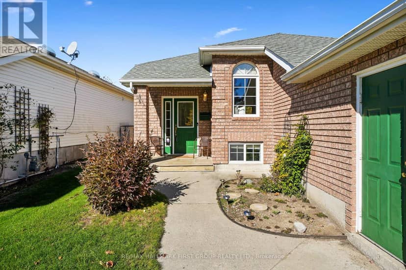 235 Carroll Crescent, Cobourg, photo 3