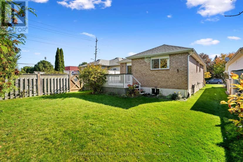 235 Carroll Crescent — photo 35 of 40