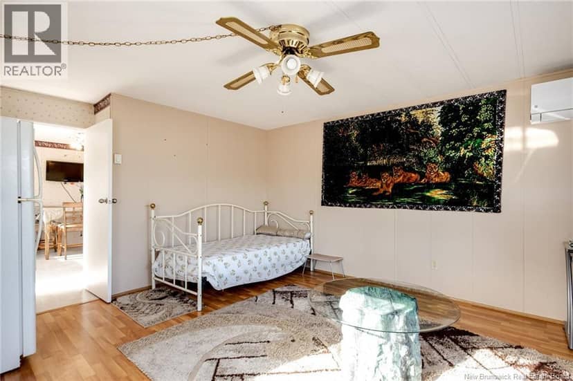 72 Violet Street — photo 26 of 27