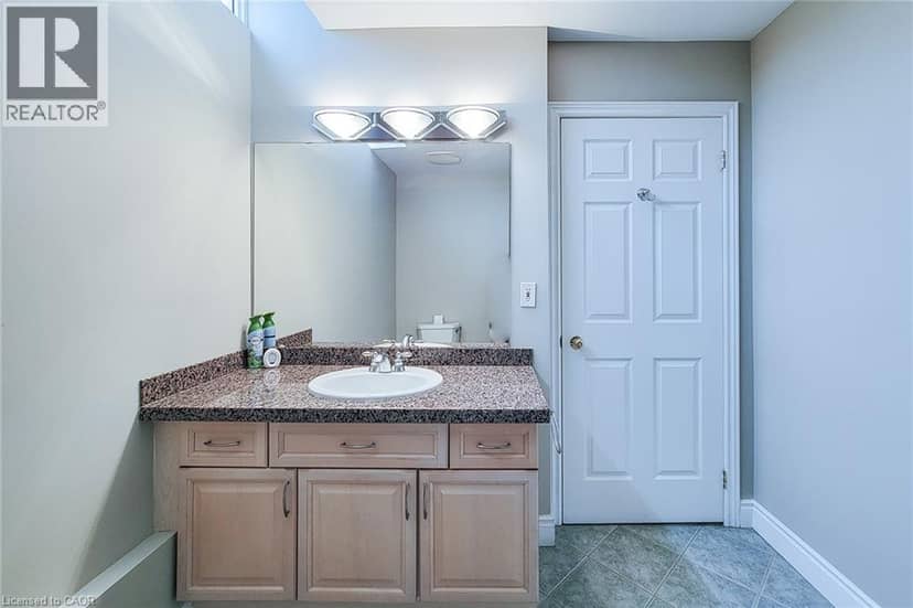 1770 MAIN Street W Unit# 705 — photo 23 of 40
