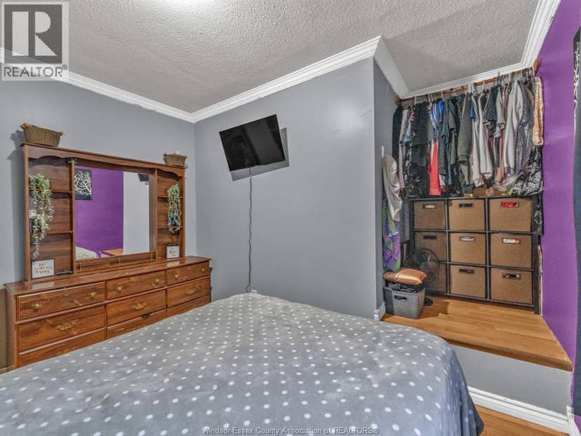 1826 Francois Road — photo 12 of 36
