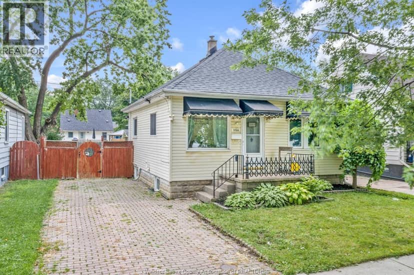 1826 Francois Road, Windsor, photo 2