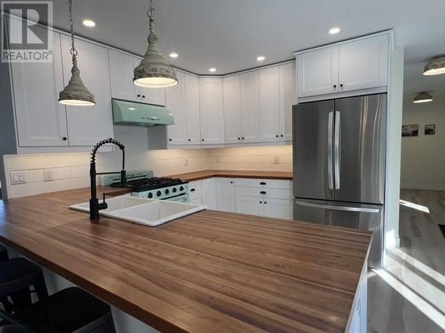 90 North and South Road Road — photo 11 of 40