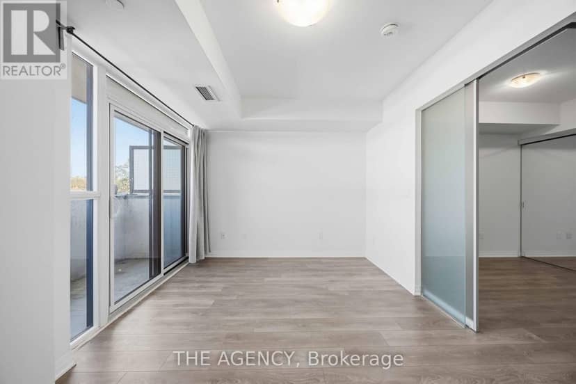 320 - 2301 Danforth Avenue, Toronto, photo 3