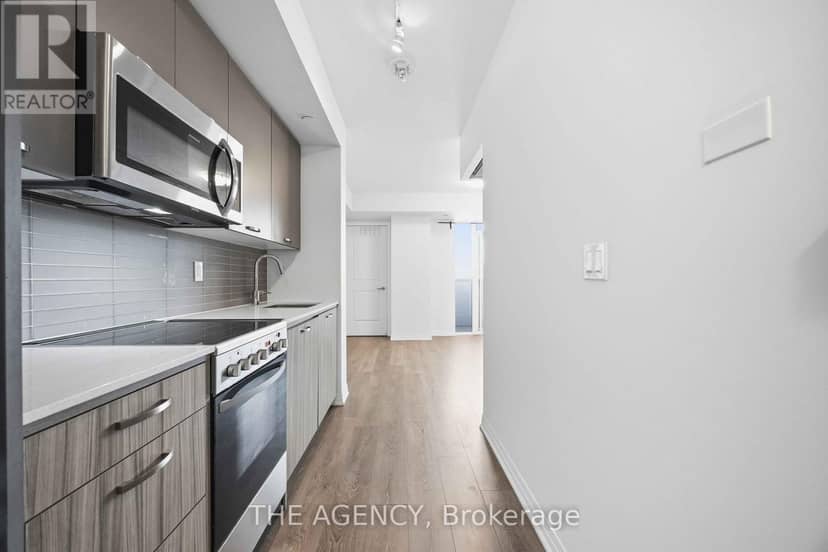 320 - 2301 Danforth Avenue, Toronto, photo 7