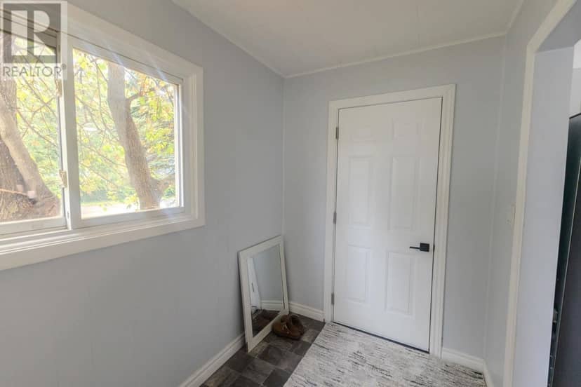 791 Second LIN W — photo 7 of 40