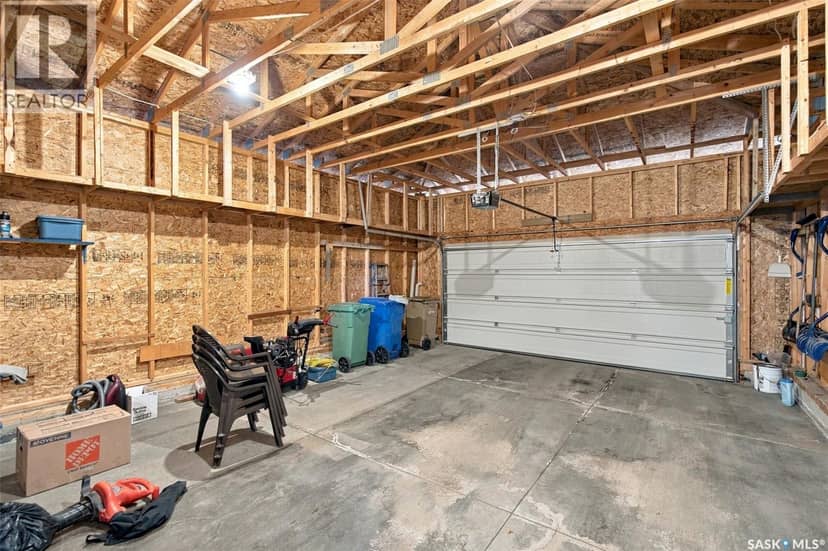 5163 Boswell CRESCENT — photo 31 of 40
