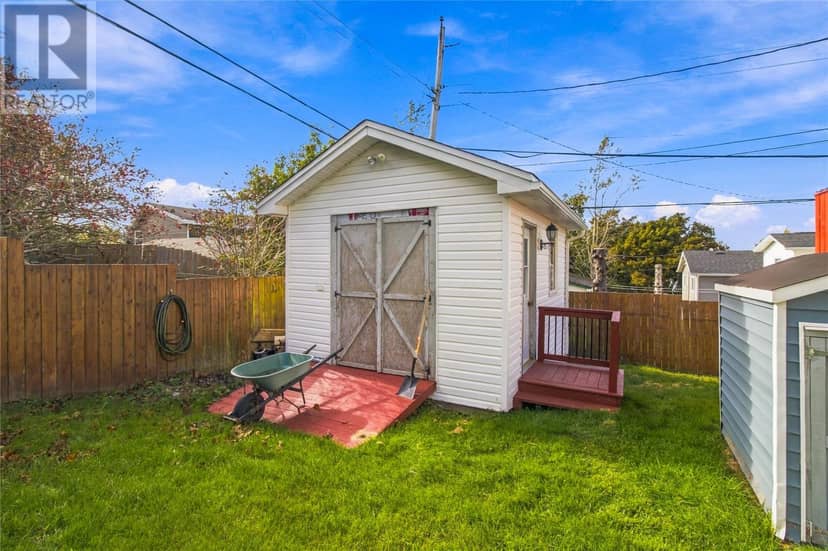 28 Courtney Street — photo 36 of 40