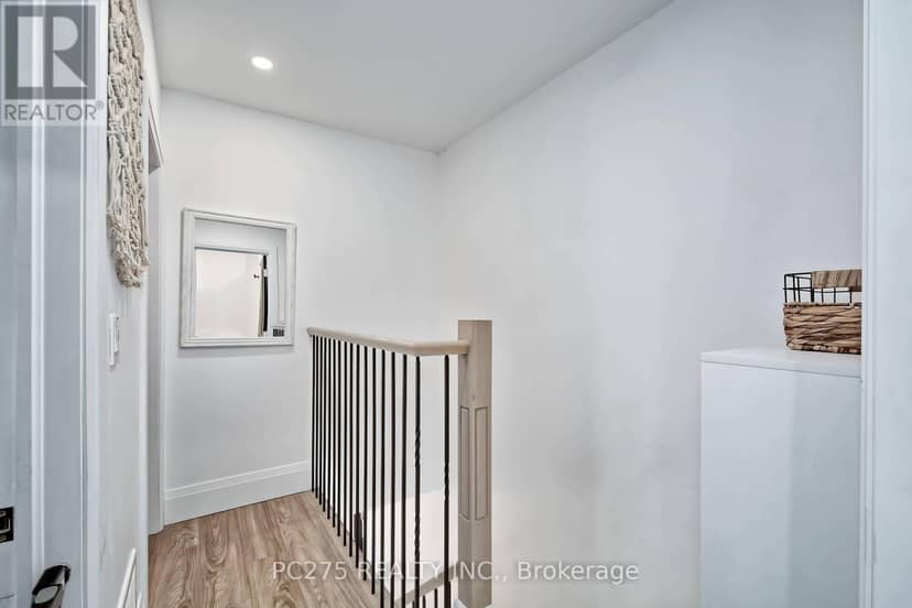 92 Walnut Street — photo 15 of 38