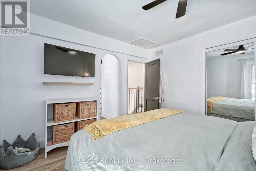 92 Walnut Street — photo 18 of 38