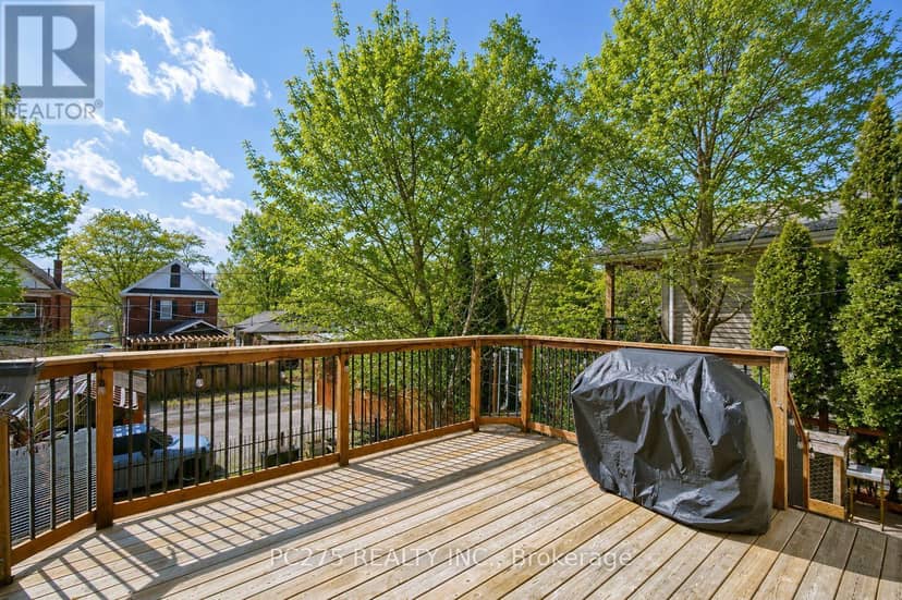 92 Walnut Street — photo 27 of 38