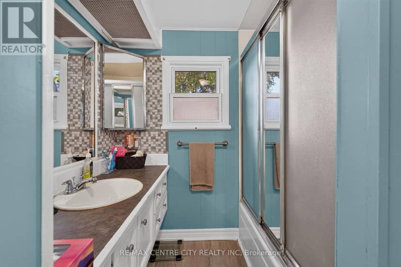 55 - 3100 Dorchester Road — photo 16 of 36