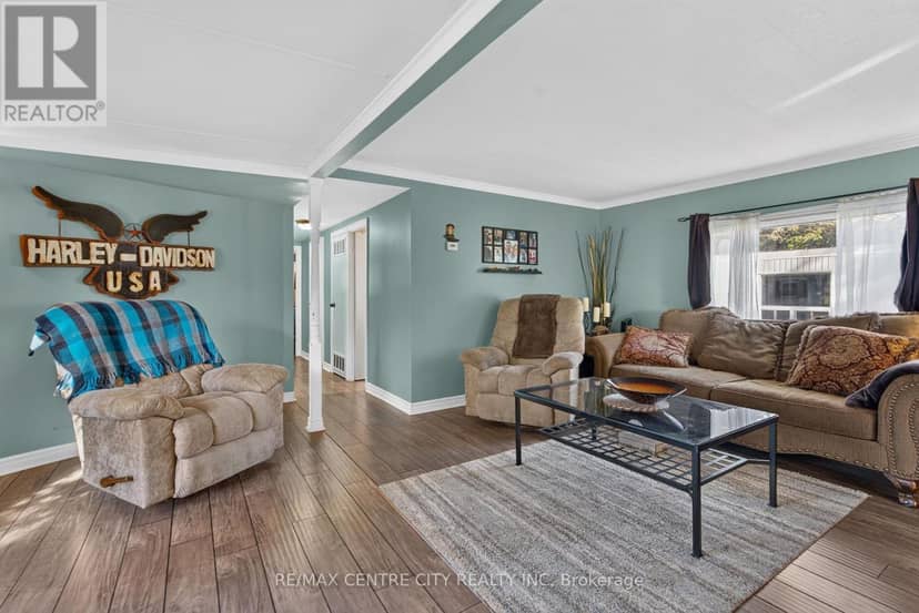 55 - 3100 Dorchester Road, Thames Centre, photo 4