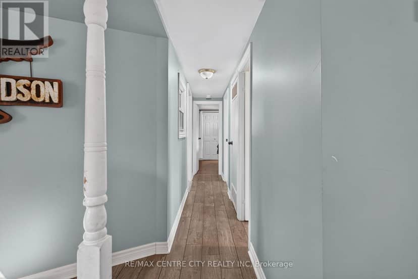 55 - 3100 Dorchester Road — photo 9 of 36